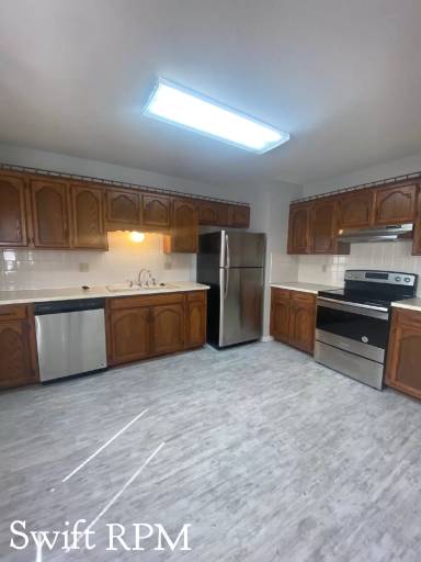 Main picture of 114 SE Greystone Dr