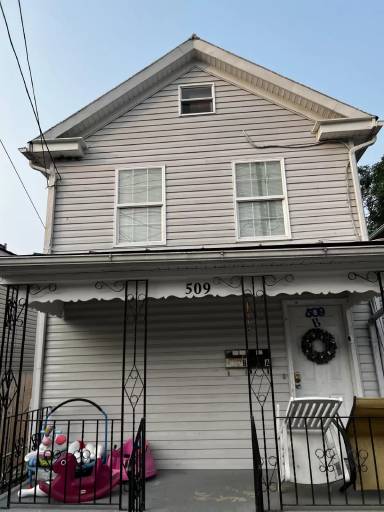 Main picture of 509A W Stephen St