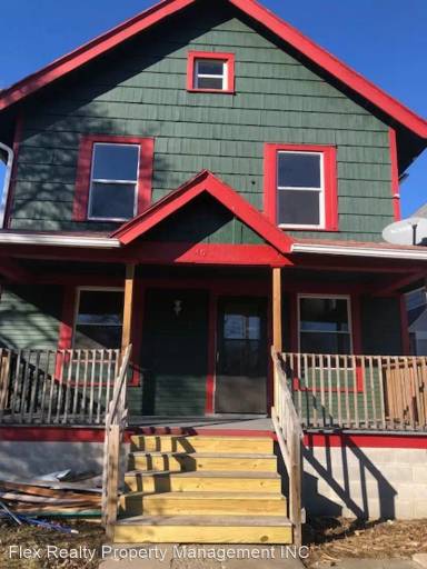 Main picture of 404 Boston Pl