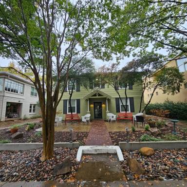 Main picture of 3911 Prescott Ave