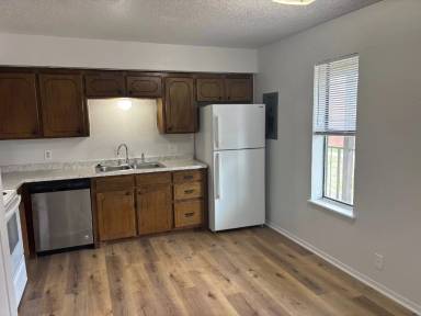 Main picture of 1501 N 7th Ave