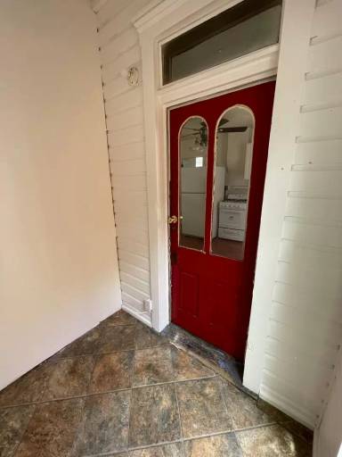 Main picture of 729 Blake Ave