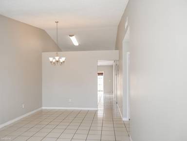 Main picture of 8996 NW 114th Ter
