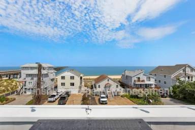 Main picture of 4715 Ocean View Ave