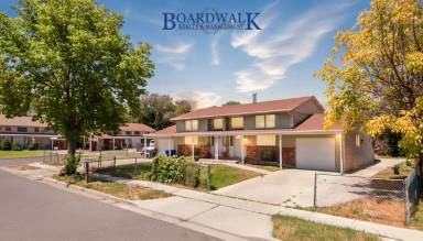 Main picture of 3944 W Crown Ave