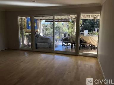 Main picture of 21431 Salamanca Ave