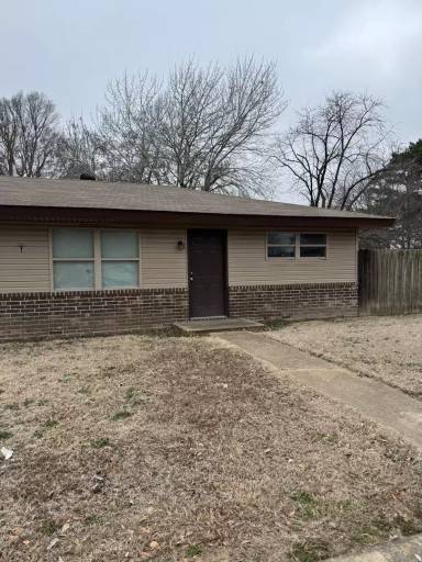 Main picture of 715 Christy Ave
