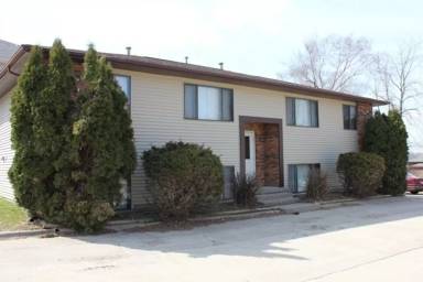 Main picture of 870 Boston Way