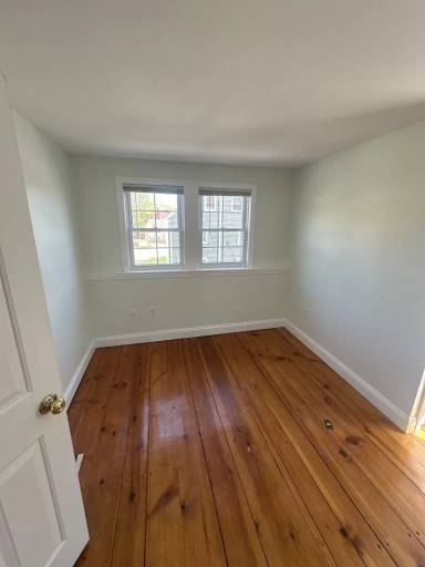 Main picture of 16 Dennett St