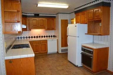 Main picture of 1718 Linton Ave