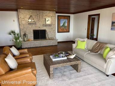 Main picture of 20 Aldis Ln