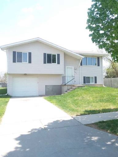 Main picture of 1642 SW 14th St