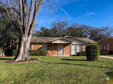 Main picture of 5125 E Linda Cir