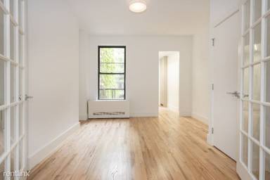 Main picture of 337 E 77th St