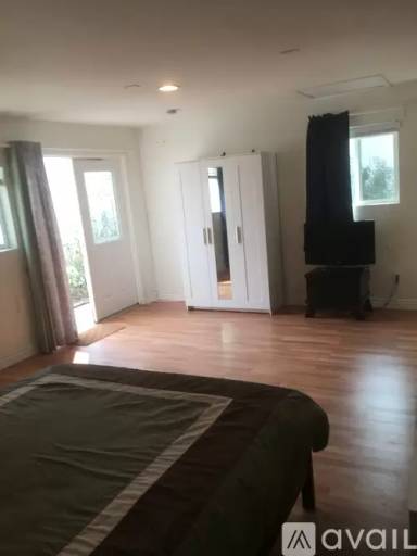 Main picture of 4846 Calhoun Ave