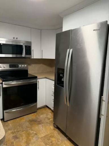 Main picture of 341 W Park Dr