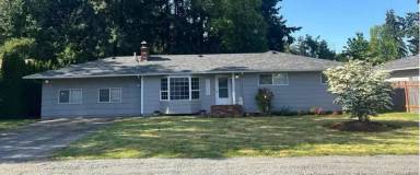 Main picture of 483 Juedes Ave N