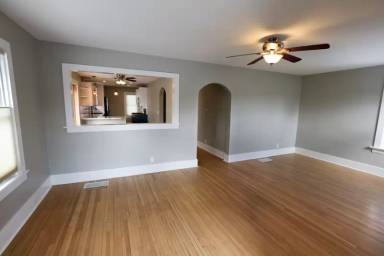 Main picture of 209 Washington Ave