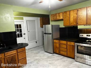Main picture of 98 Lincoln St