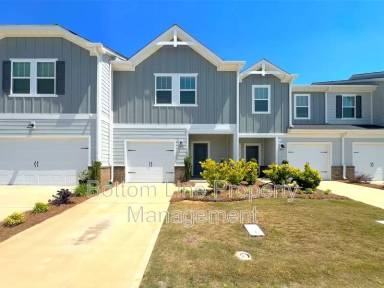Main picture of 1816 Braemar Village Dr