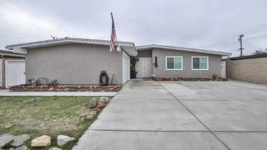 Main picture of 13569 Siskiyou St