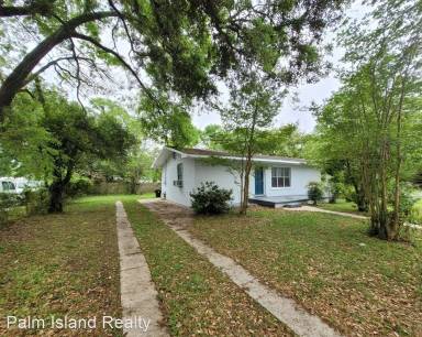 Main picture of 1315 W Jordan St