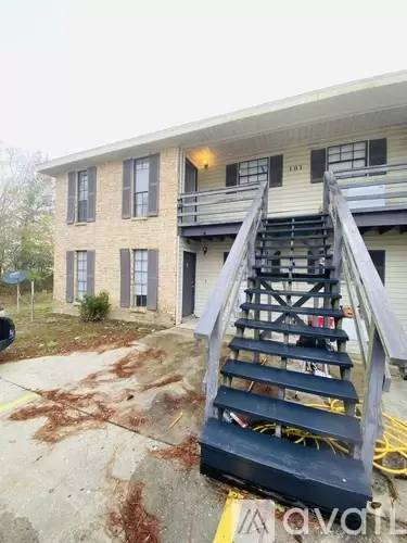 Main picture of 101 Belfast St