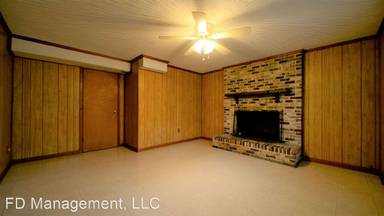 Main picture of 130 Margaret Dr