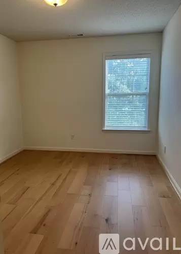Main picture of 5003 Bass Chapel Rd