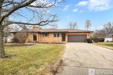 Main picture of 1857 Clearwood Dr