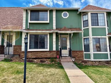 Main picture of 880 London Green Way