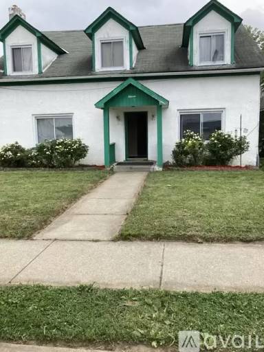 Main picture of 11 Alice Ave
