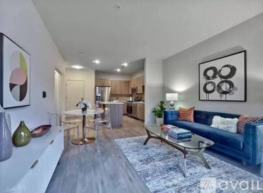 Main picture of 250 W Fort Lee Rd