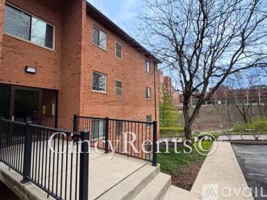 Main picture of Queen City Condominiums
