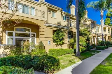 Main picture of 7130 Calabria Ct