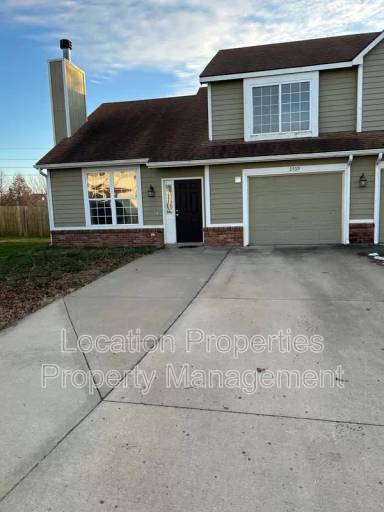 Main picture of 2709 Harrison Pl