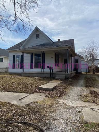 Main picture of 415 S Armstrong St