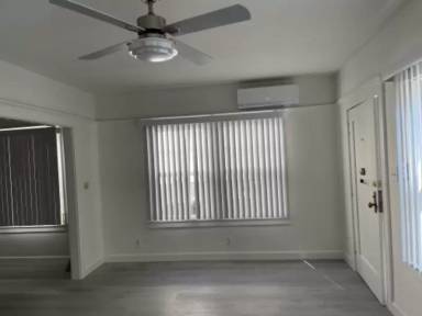 Main picture of 209 N Louise St
