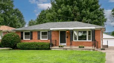 Main picture of 9820 Caven Ave