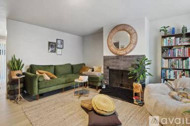 Main picture of 5611 SE 22nd Ave