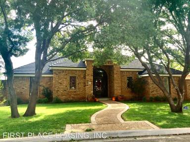 Main picture of 8 Barton Ct