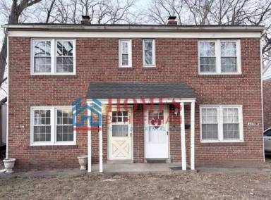 Main picture of 1204 E Maryland St