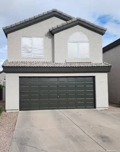 Main picture of 1126 W Sandy Banks