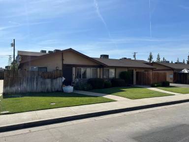 Main picture of 1833 Canter Way