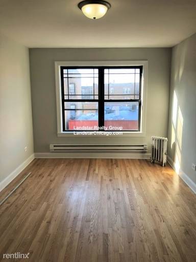 Main picture of 1023 W Argyle St