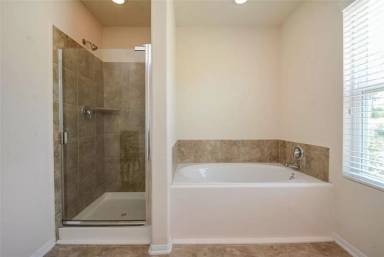 Main picture of 9930 Swallow Dr