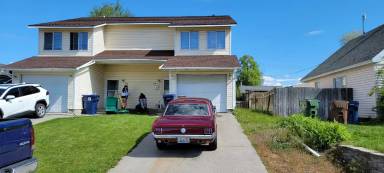Main picture of 1635 E Wabash Ave