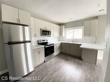 Main picture of 227 E 35th St