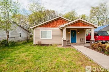 Main picture of 1739 22nd Ave N