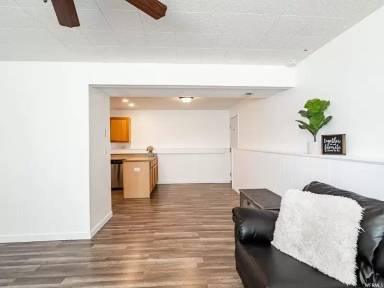Main picture of 3663 W Cub Dr